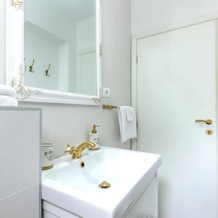 Summer House Bougainvillea By Dubrovnik Colors Apartmán Blato (Korcula)