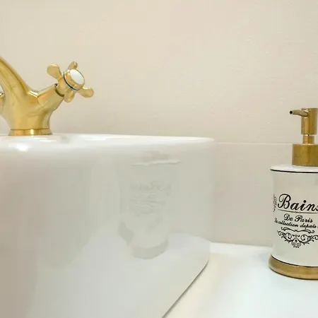 Summer House Bougainvillea By Dubrovnik Colors Blato (Korcula)