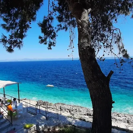 Summer House Bougainvillea By Dubrovnik Colors * Blato (Korcula)
