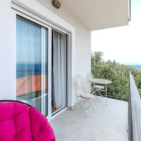 Appartement Summer House Bougainvillea By Dubrovnik Colors *