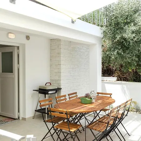 Summer House Bougainvillea By Dubrovnik Colors Appartement