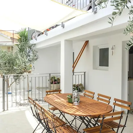 Summer House Bougainvillea By Dubrovnik Colors Apartment Blato (Korcula)