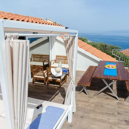 Summer House Bougainvillea By Dubrovnik Colors Blato (Korcula)