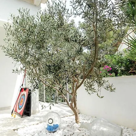 Summer House Bougainvillea By Dubrovnik Colors Apartment